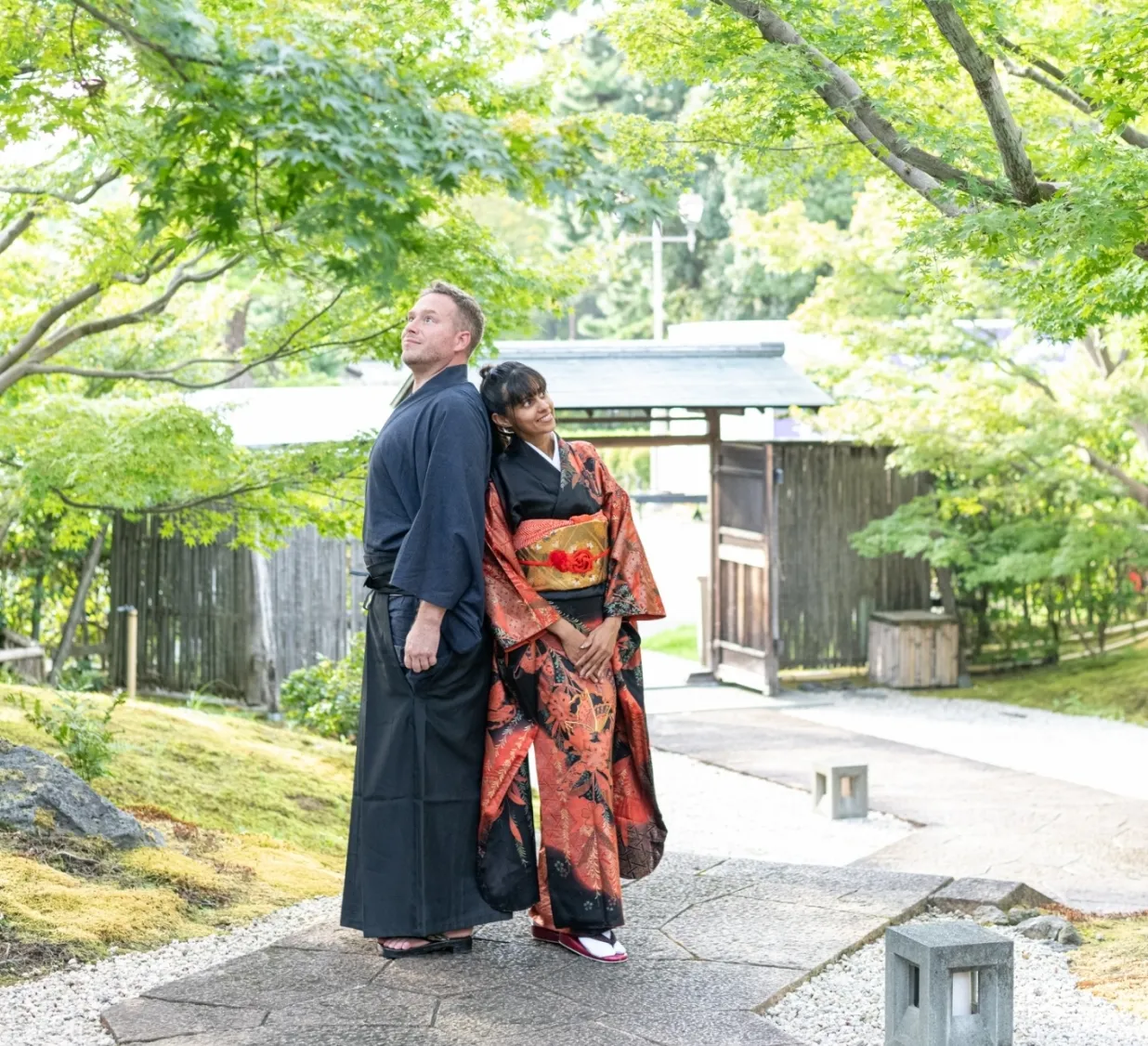 Enjoy sushi and a Japanese garden at Momijiyama Garden in Sumpu Castle Park