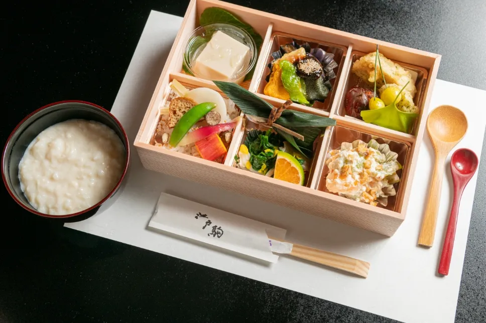 Traditional lunch at Edokoma